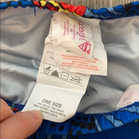 SUPERGIRL leggings costume and halloween - Picture 4 of 4